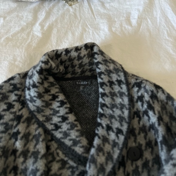 Tahari Wool Peacoat NWT - Picture 3 of 4